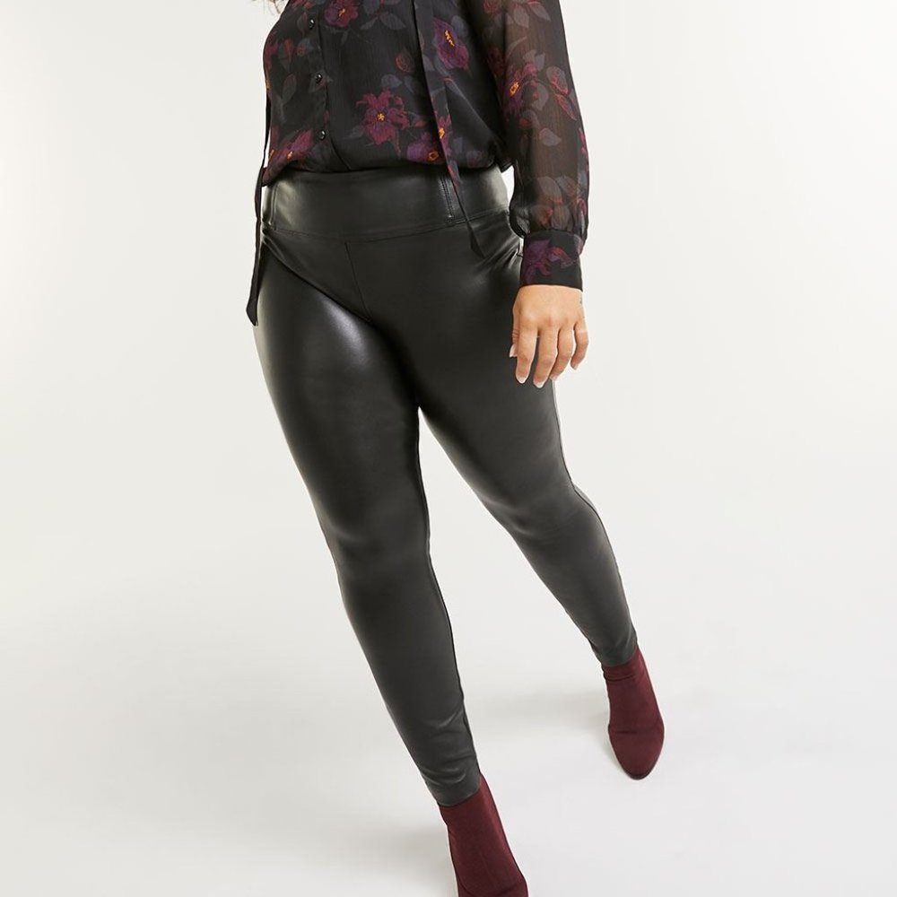 Faux leather leggings-Petite